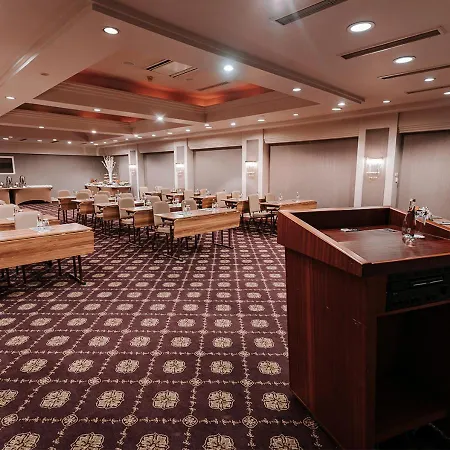 Otel Zorlu Grand Trabzon