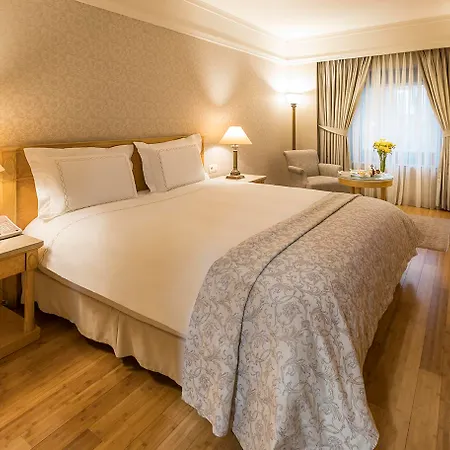 Zorlu Grand