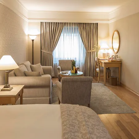 Zorlu Grand ホテル 5*