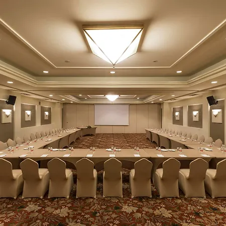 ホテル Zorlu Grand 5*