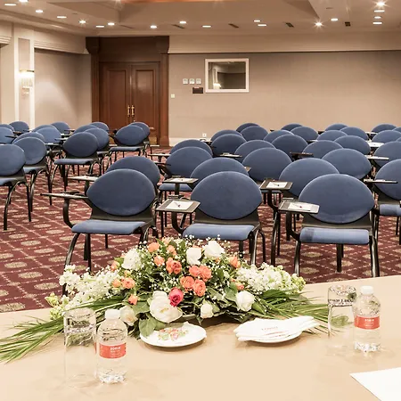 Zorlu Grand ホテル 5*