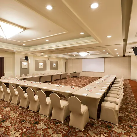 Zorlu Grand ホテル 5*