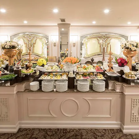 Hotell Zorlu Grand Trabzon