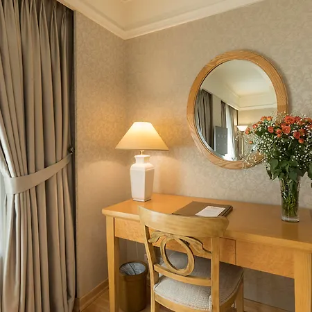 Zorlu Grand 5*