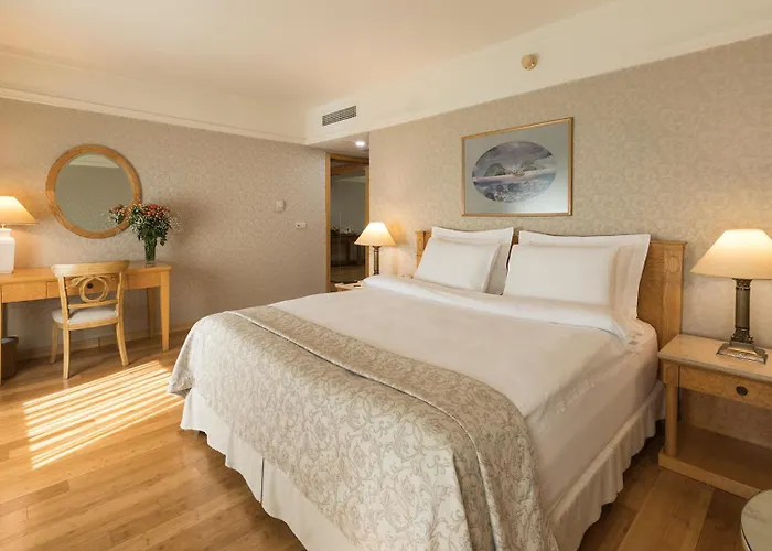 Zorlu Grand 5* Trabzon